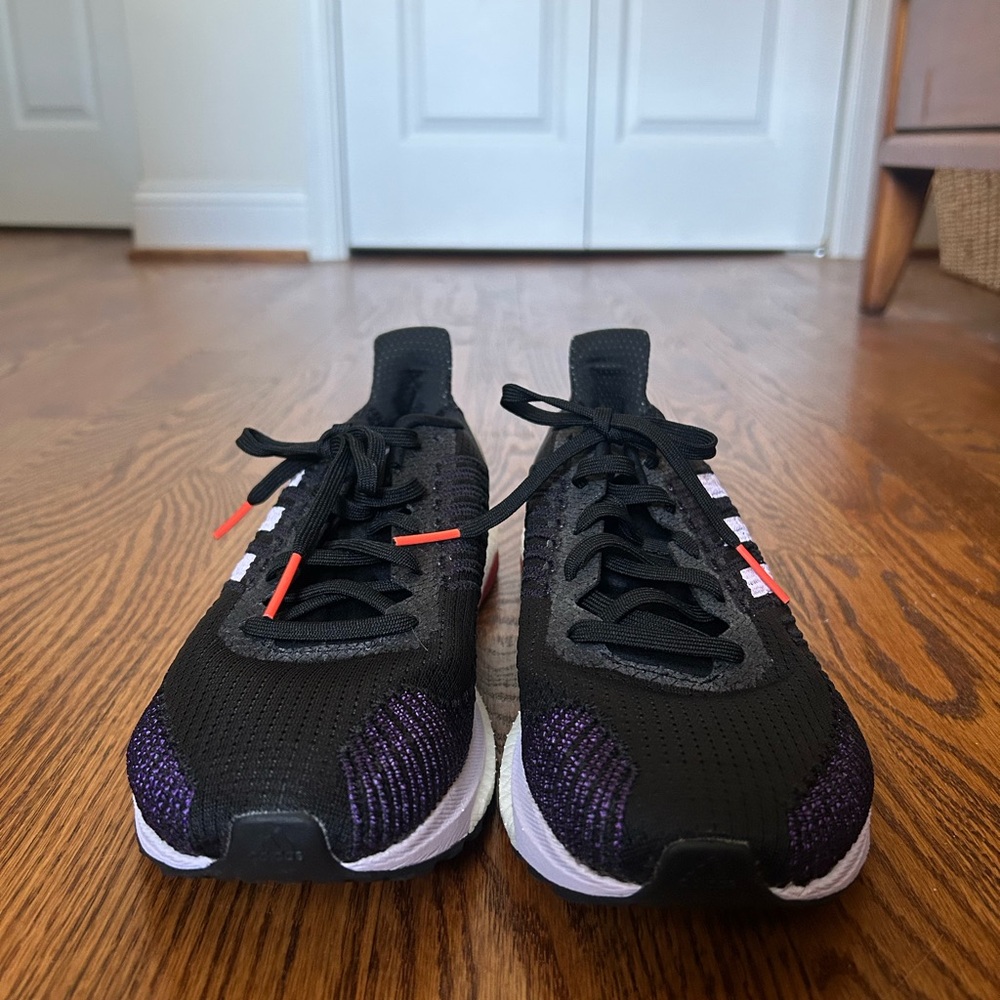 New in Box - Adidas Solar Boost - Women’s 12 - Picture 2 of 7
